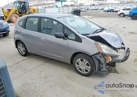2010 Honda Fit из США, поврежденный, VIN JHMGE8G23AC010865